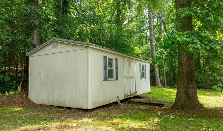 1244 STILLWATER Rd, Anniston, AL 36207 - 4 Beds, 3 Bath