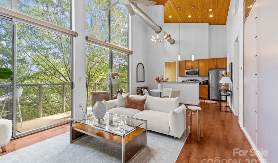 2116 Mcclintock Rd 232, Charlotte, NC 28205 - 2 Beds, 2 Bath