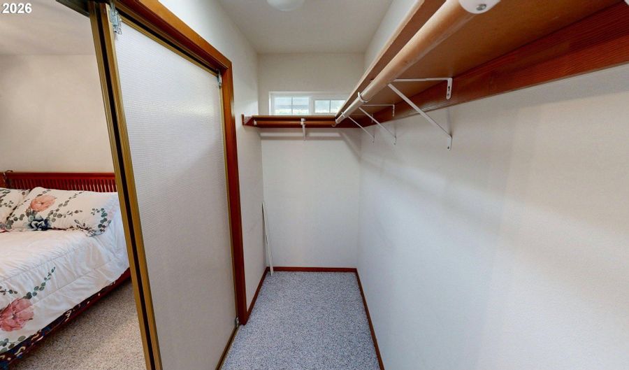 1389 GLENWOOD Dr, Brookings, OR 97415 - 2 Beds, 2 Bath
