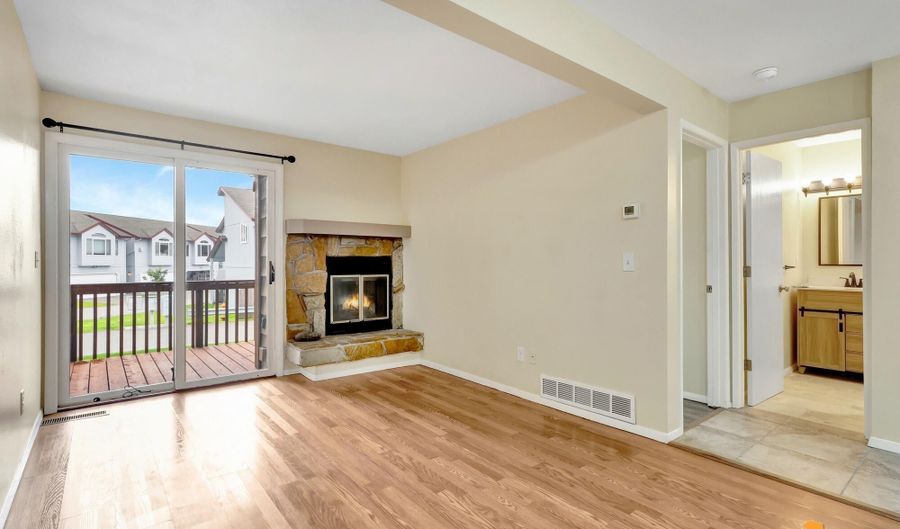 10260 Jamestown Dr #A8, Anchorage, AK 99507 - 1 Beds, 1 Bath