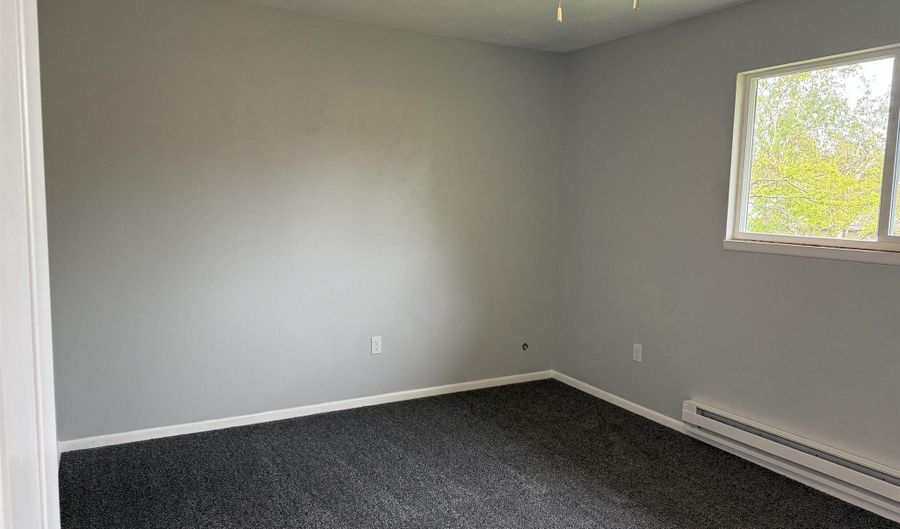 4721 S Oak St, Casper, WY 82601 - 3 Beds, 3 Bath