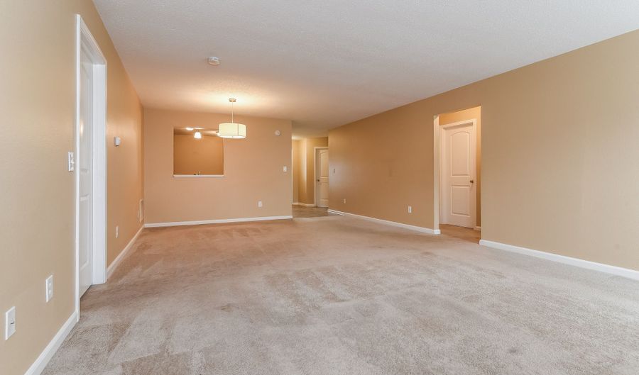 9720 Jackson Way, Avon, IN 46123 - 4 Beds, 2 Bath