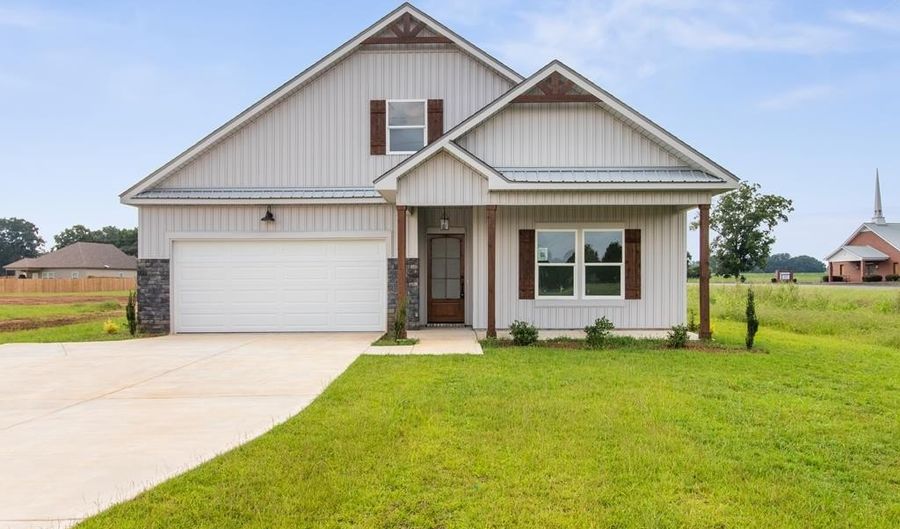 14 Woodham Rd, Ashford, AL 36312 - 3 Beds, 2 Bath