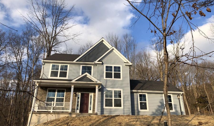3351 MATHEWS Ln, Alburtis, PA 18011 - 3 Beds, 3 Bath