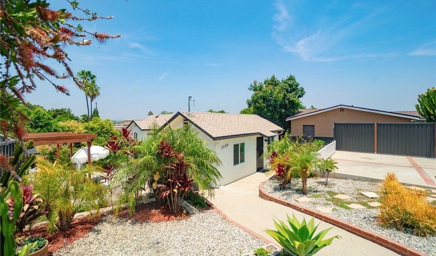 2109 Cathryn Dr, Rosemead, CA 91770 - 2 Beds, 1 Bath