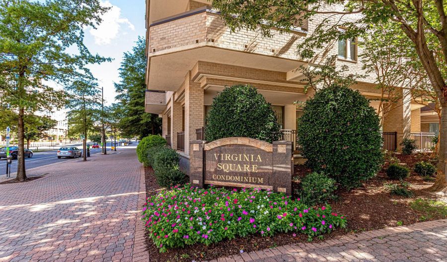 901 N MONROE St 1408, Arlington, VA 22201 - 2 Beds, 2 Bath