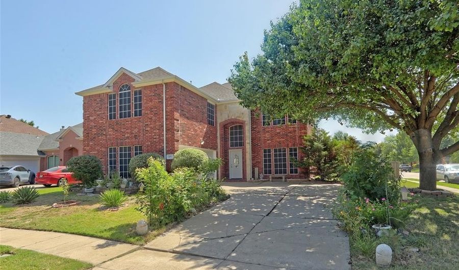 811 Water Oak Dr, Allen, TX 75002 - 4 Beds, 3 Bath
