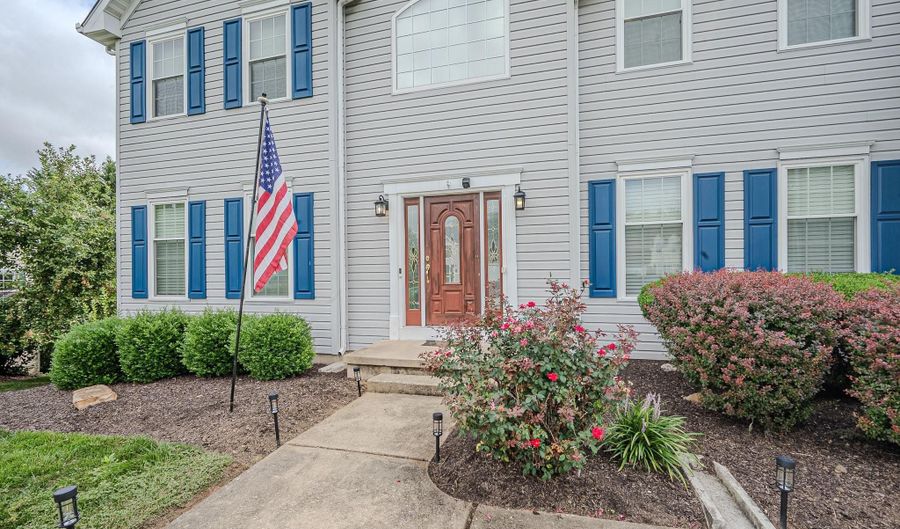 5 SALINA Ct, Hockessin, DE 19707 - 4 Beds, 3 Bath