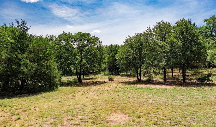 310 Rolling Bnd, Alvord, TX 76225 - 0 Beds, 0 Bath