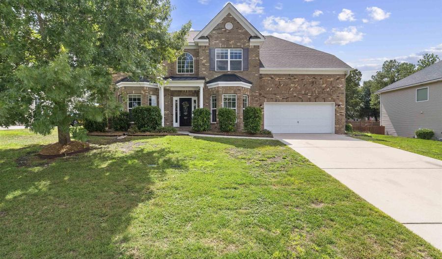 557 Briar Jump Ln, Blythewood, SC 29016 - 5 Beds, 3 Bath