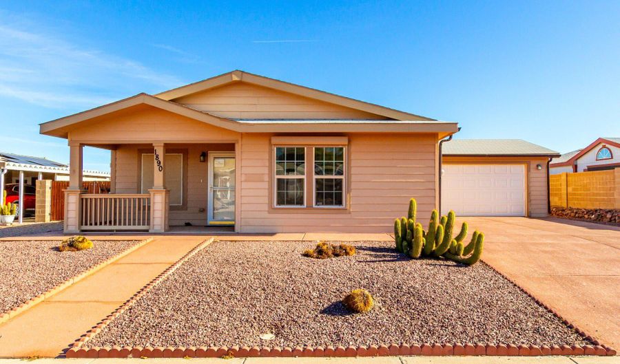 1890 N RIDGE Way, Casa Grande, AZ 85122 - 3 Beds, 2 Bath