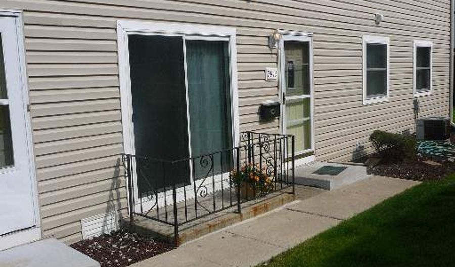 7915 163rd Ct 201, Tinley Park, IL 60477 - 2 Beds, 1 Bath