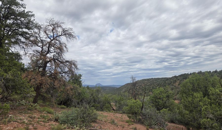 435 S Arizona Rd, Ash Fork, AZ 86320 - 0 Beds, 0 Bath