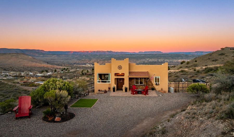 4550 HOPEWELL MINE Rd, Clarkdale, AZ 86324 - 4 Beds, 2 Bath