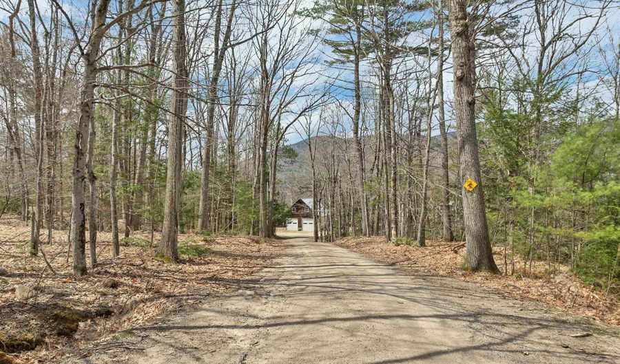 17 Croto Ln, Albany, NH 03818 - 3 Beds, 3 Bath