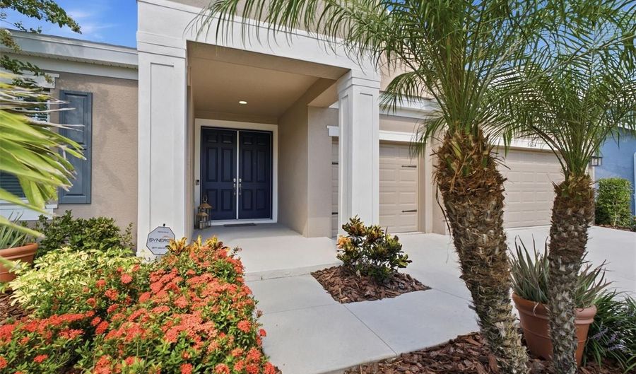 5604 WAYFARER Ave, Apollo Beach, FL 33572 - 4 Beds, 3 Bath