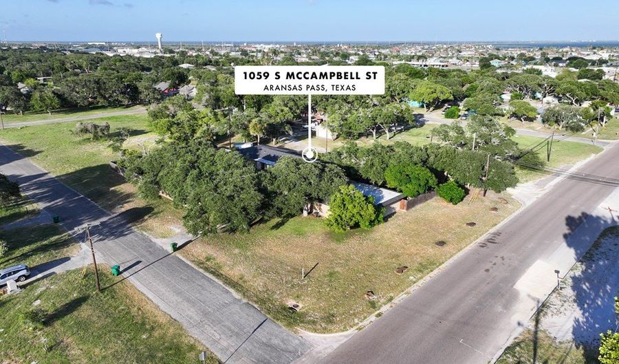 1059 S Mccampbell St, Aransas Pass, TX 78336 - 4 Beds, 4 Bath