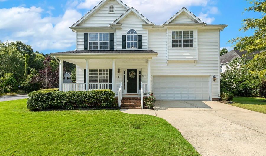 1201 Woodlands Creek Way, Apex, NC 27502 - 5 Beds, 3 Bath