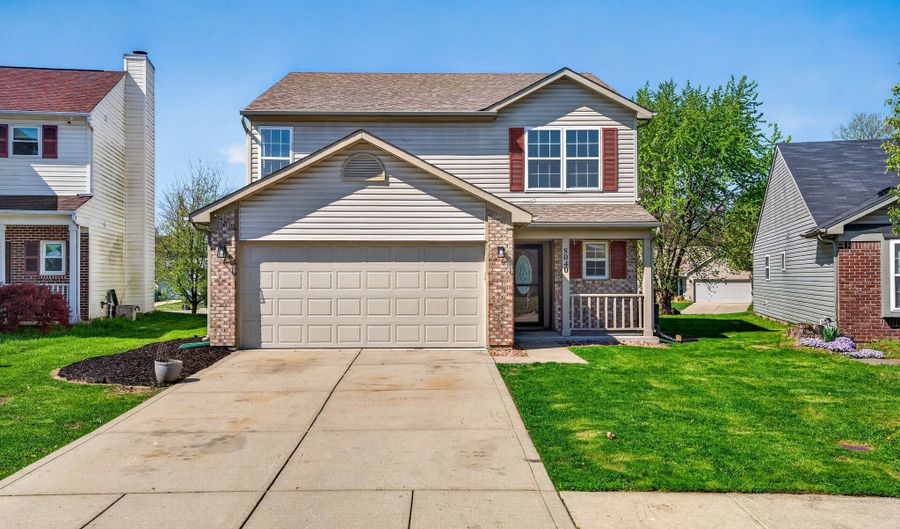 8040 Maple Stream Blvd, Indianapolis, IN 46217 - 3 Beds, 3 Bath