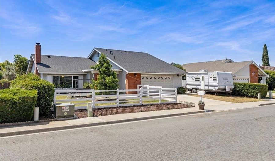 929 Terrace Ave, Escondido, CA 92026 - 4 Beds, 2 Bath