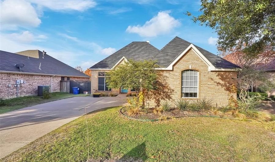 636 Huntington Ln, Allen, TX 75002 - 4 Beds, 2 Bath