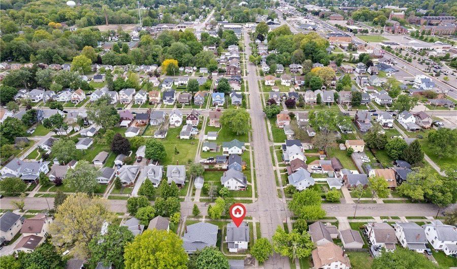 2206 S Linden Ave, Alliance, OH 44601 - 3 Beds, 2 Bath
