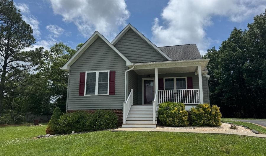 166 Dutch Ln, Appomattox, VA 24522 - 3 Beds, 3 Bath