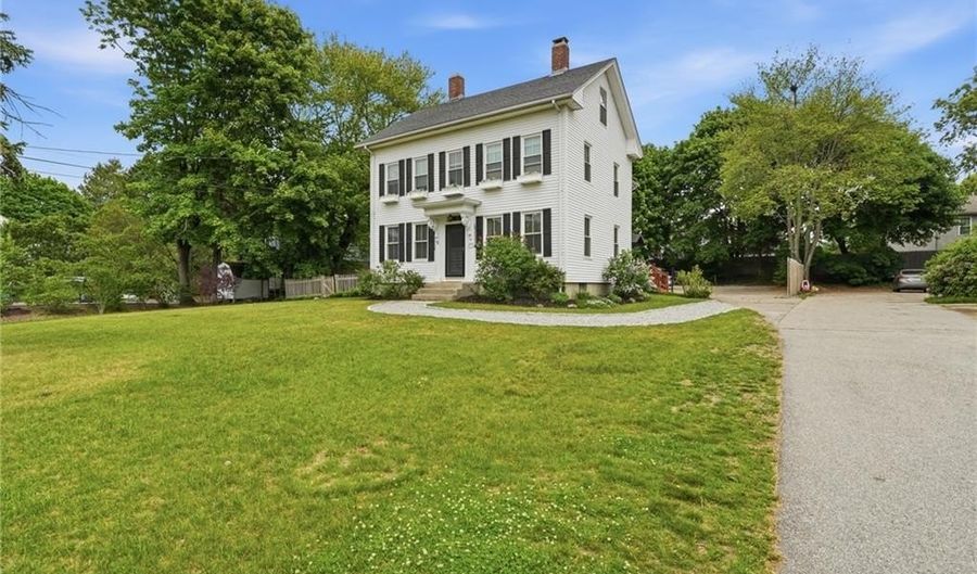 243 Maple Ave, Barrington, RI 02806 - 5 Beds, 3 Bath