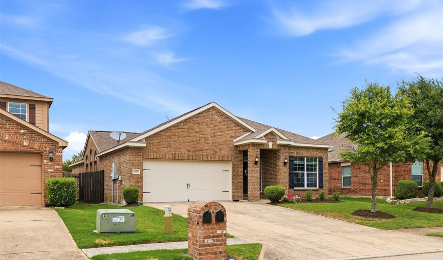 205 Oriole Dr, Anna, TX 75409 - 4 Beds, 2 Bath