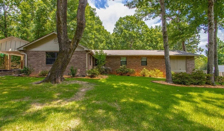4266 MCGEE Rd, Benton, AR 72019 - 3 Beds, 2 Bath