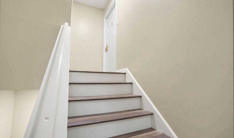 4510 WASHINGTON Blvd 2, Arlington, VA 22201 - 2 Beds, 1 Bath
