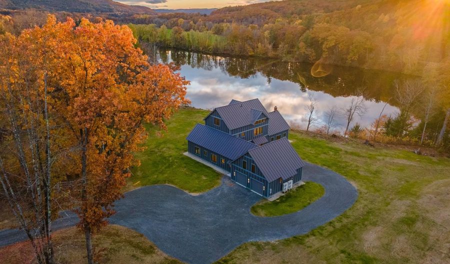 30 Farr Rd, Chesterfield, NH 03466 - 6 Beds, 6 Bath