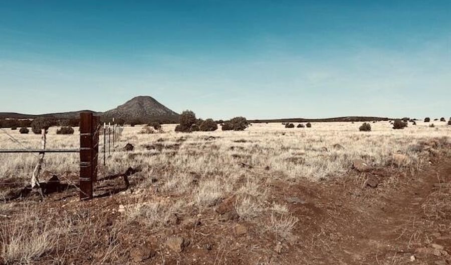 90 C Volcano Trl, Ash Fork, AZ 86320 - 0 Beds, 0 Bath