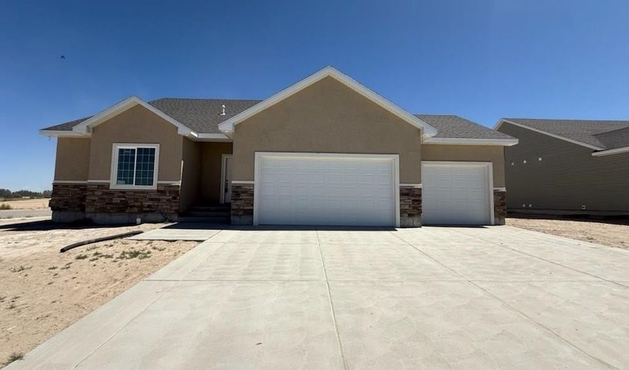 5396 Cypress Crk, Idaho Falls, ID 83401 - 6 Beds, 3 Bath