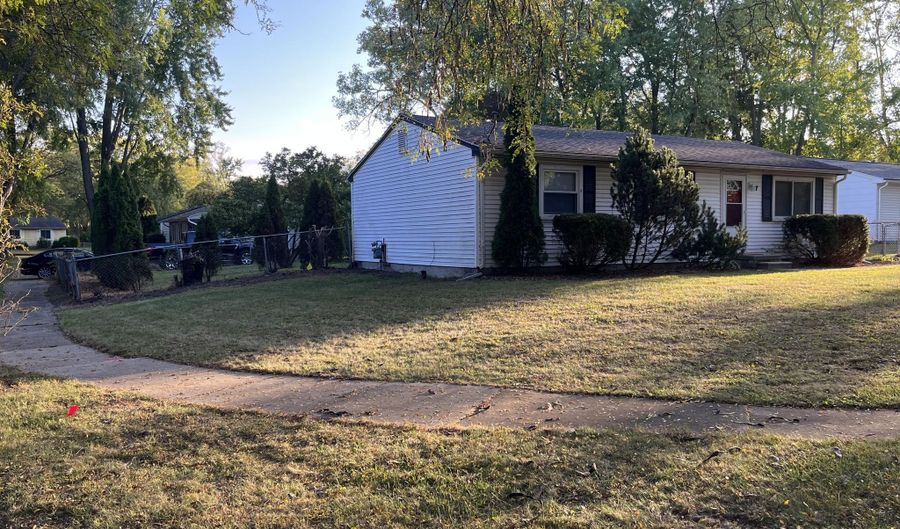 7 Metroview Ct, Ann Arbor, MI 48108 - 3 Beds, 1 Bath