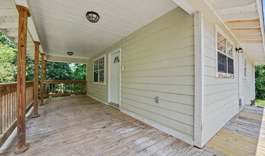 11052 Wilson St, Bay St. Louis, MS 39520 - 2 Beds, 1 Bath