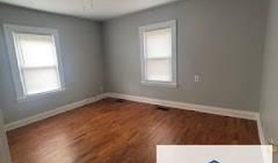 2280 Oak Level Rd, Bassett, VA 24055 - 2 Beds, 1 Bath