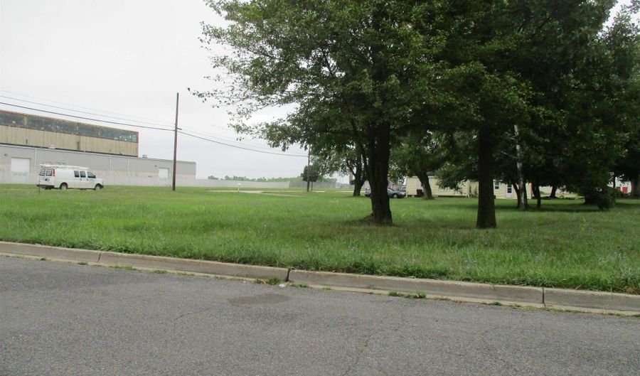 1528 E Superior St, Alma, MI 48801 - 0 Beds, 0 Bath