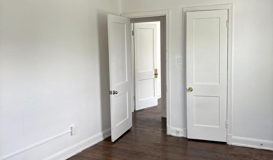 2425 E STREET NE, Washington, DC 20002 - 3 Beds, 1 Bath