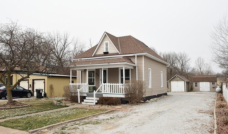 400 Main St, Beaver Crossing, NE 68313 - 3 Beds, 1 Bath