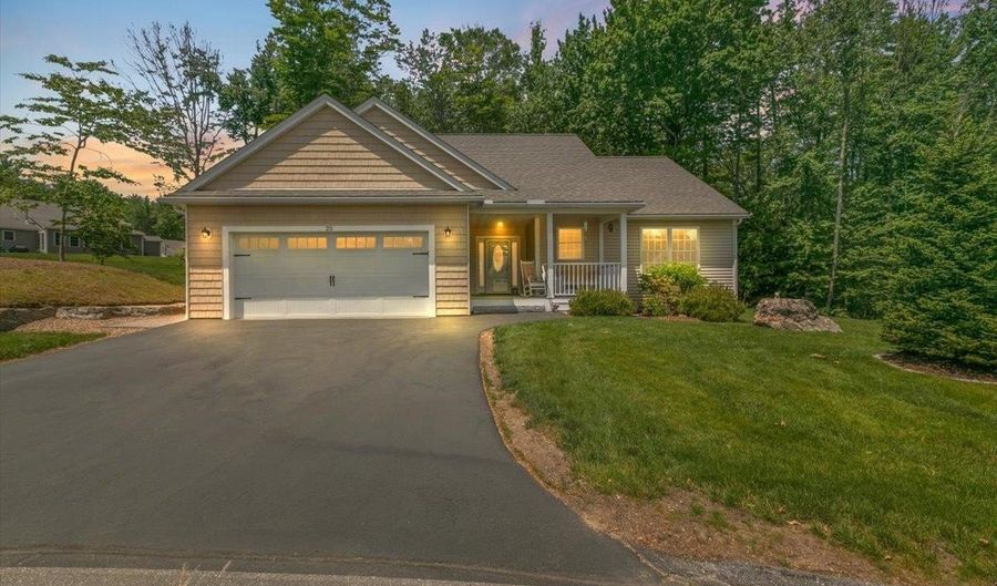 25 Ridgeview Dr, Candia, NH 03034 - 2 Beds, 2 Bath