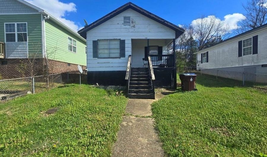 160 Bessie Harvey Ave, Alcoa, TN 37701 - 2 Beds, 1 Bath