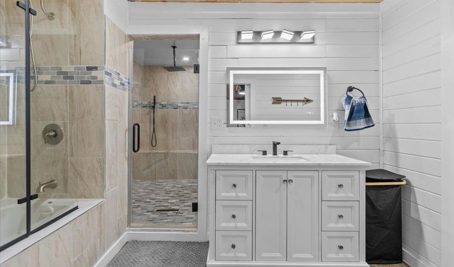 12447 E US Hwy 84, Ashford, AL 36312 - 4 Beds, 2 Bath