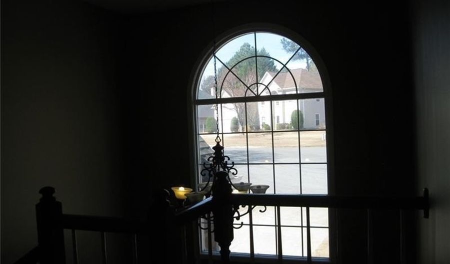 5465 Derby Chase, Alpharetta, GA 30005 - 4 Beds, 4 Bath