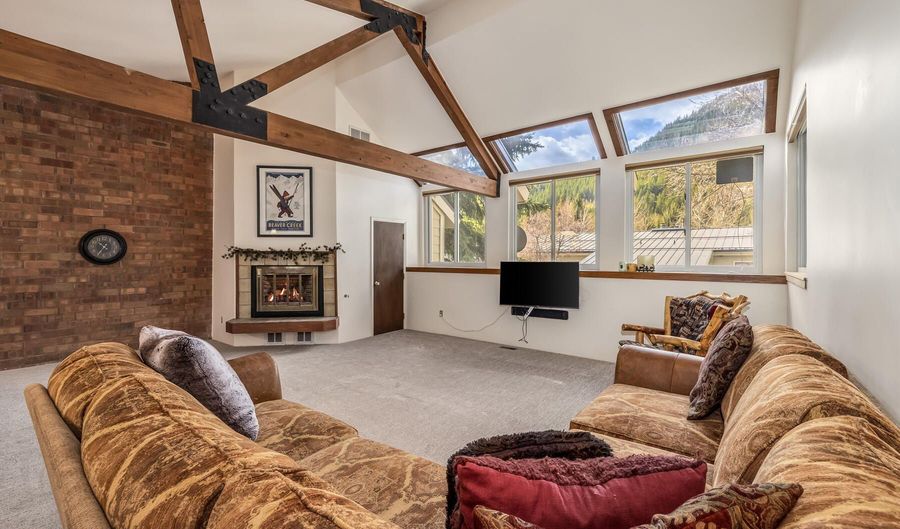 790 Stone Creek Dr 1, Avon, CO 81620 - 3 Beds, 3 Bath