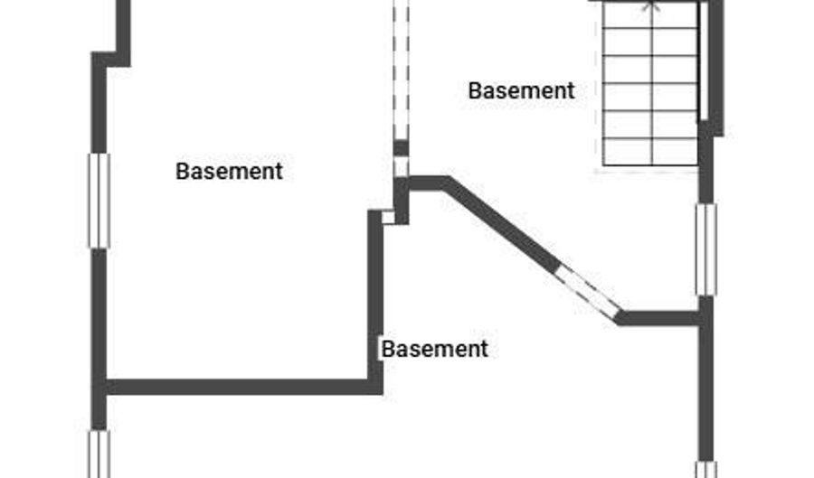 12 BROAD St, Coventry, RI 02816 - 1 Beds, 1 Bath