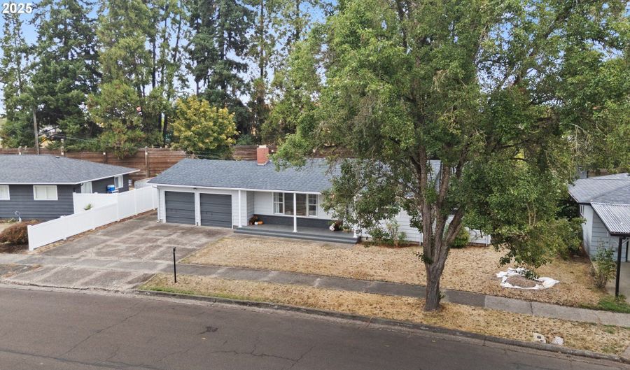 1315 LEHIGH Way, Albany, OR 97322 - 3 Beds, 1 Bath