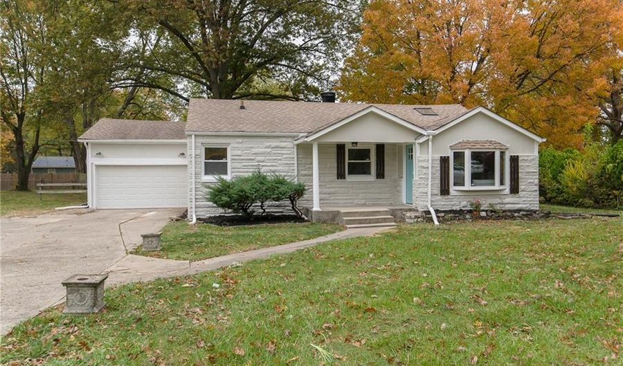 1924 Riviera St, Indianapolis, IN 46260 - 4 Beds, 2 Bath