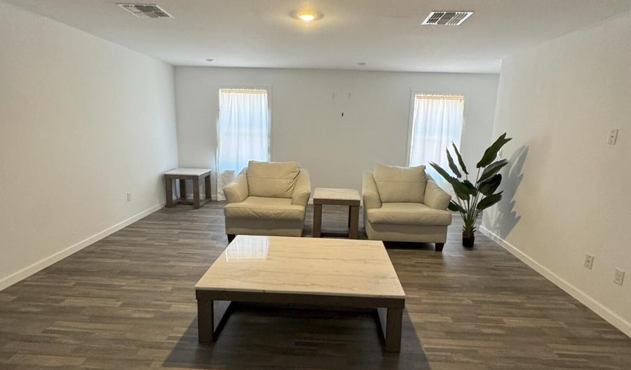 7942 S JOHN JACOB ASTOR Ave, Casa Grande, AZ 85193 - 4 Beds, 2 Bath