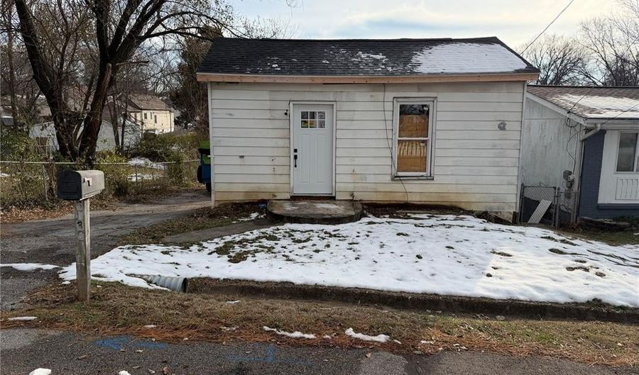 5138 Lode Ave, Affton, MO 63123 - 1 Beds, 1 Bath